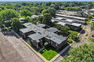 808 S Beacon Blvd, Grand Haven, MI 49417 - Photo 20