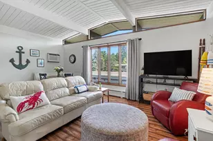 808 S Beacon Blvd, Grand Haven, MI 49417 - Photo 2