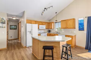 350 Pioneer Trail NE, Cedar Springs, MI 49319 - Photo 10
