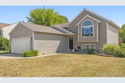 350 Pioneer Trail NE, Cedar Springs, MI 49319 - Photo 2