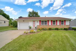 5574 Dogwood Dr, Jackson, MI 49201 - Photo 4