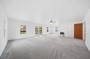 5574 Dogwood Dr, Jackson, MI 49201 - Photo 14