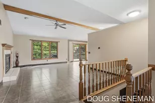 6632 City View Dr, Hudsonville, MI 49426 - Photo 8