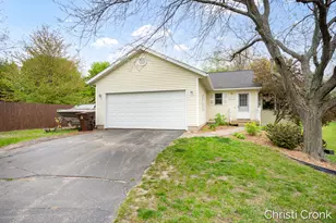 8414 Windstone Dr NE, Rockford, MI 49341 - Photo 2