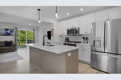 5871 SW Hemlock Drive SW, Wyoming, MI 49418 - Photo 10