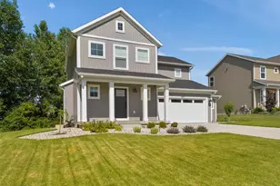 5871 SW Hemlock Dr SW, Wyoming, MI 49418 - Photo 1