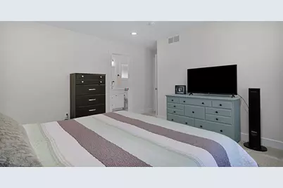 5871 SW Hemlock Drive SW, Wyoming, MI 49418 - Photo 18