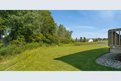5871 SW Hemlock Drive SW, Wyoming, MI 49418 - Photo 2
