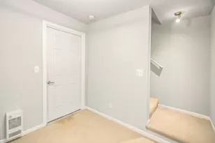 25575 Portico Ln, Novi, MI 48375 - Photo 14