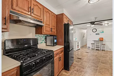 75620 16th Avenue, South Haven, MI 49090 - Photo 12