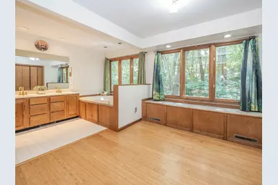 1021 Hol Hi Drive, Kalamazoo, MI 49008 - Photo 20