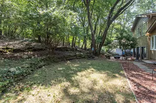 1021 Hol Hi Dr, Kalamazoo, MI 49008 - Photo 36