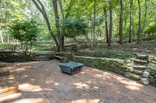 1021 Hol Hi Dr, Kalamazoo, MI 49008 - Photo 38