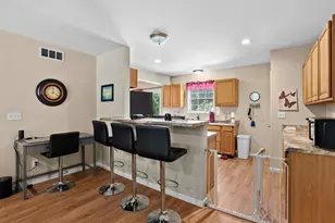 5147 Beverly Ave, Kalamazoo, MI 49004 - Photo 4