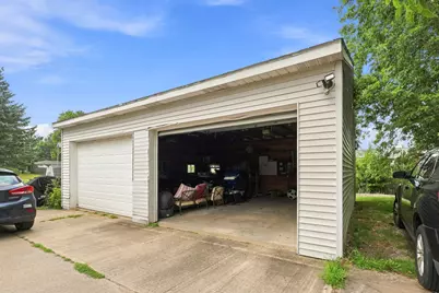 2069 Packard Highway, Charlotte, MI 48813 - Photo 24