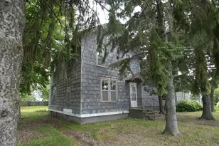 1621 13th Ave, Menominee, MI 49858 - Photo 1