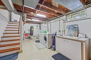 2100 Cambridge Dr SE, Grand Rapids, MI 49506 - Photo 18