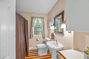 2100 Cambridge Dr SE, Grand Rapids, MI 49506 - Photo 12