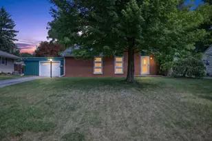 5486 Sherwood Dr, Jackson, MI 49201 - Photo 6