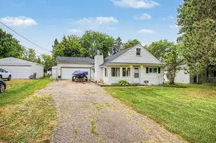 6315 Bishop Rd, Lansing, MI 48911 - Photo 4