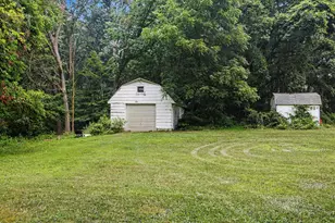 1406 Camp Rd, Buchanan, MI 49107 - Photo 36