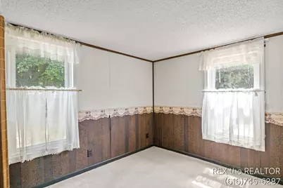 167 W Brooks Street, Newaygo, MI 49337 - Photo 26