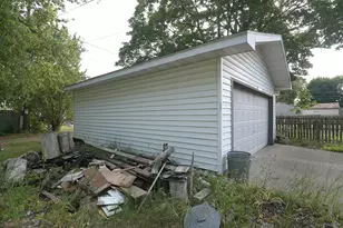 1701 13th Ave, Menominee, MI 49858 - Photo 6