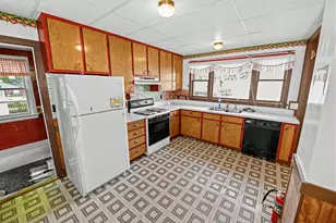 1701 13th Ave, Menominee, MI 49858 - Photo 6