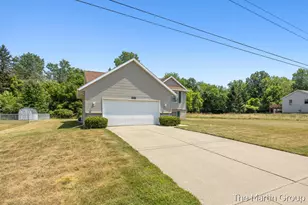 1930 Mullins Ave NW, Grand Rapids, MI 49534 - Photo 30