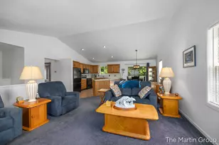 1930 Mullins Ave NW, Grand Rapids, MI 49534 - Photo 6
