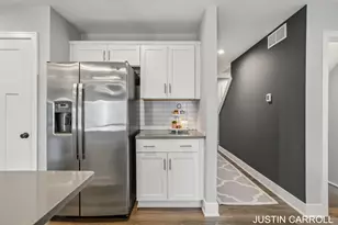 8924 Barrington Ln, Jenison, MI 49428 - Photo 6