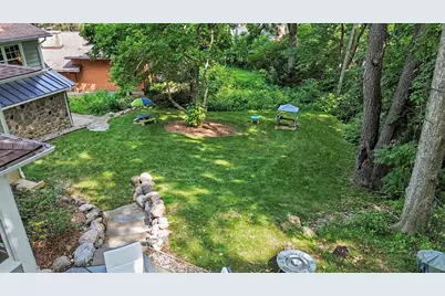 9 E Heatheridge Street, Ann Arbor, MI 48104 - Photo 48