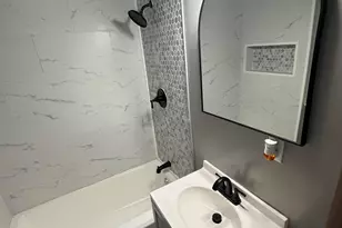 16527 Griggs St, Detroit, MI 48221 - Photo 24