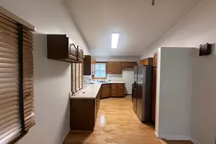 29671 Macintyre St, Livonia, MI 48150 - Photo 4