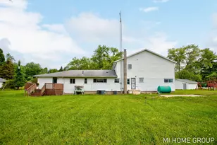74721 30th Ave, Covert, MI 49043 - Photo 10