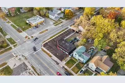 226 W CÃ©sar E. ChÃ¡vez Avenue, Lansing, MI 48906 - Photo 6