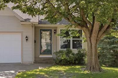 1416 Woodlawn Cmns, Grand Haven, MI 49417 - Photo 36