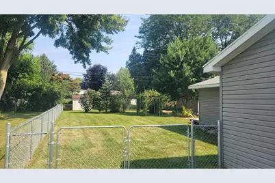 45750 Hull Road, Belleville, MI 48111 - Photo 4