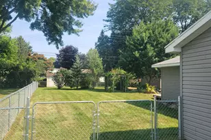 45750 Hull Rd, Belleville, MI 48111 - Photo 4