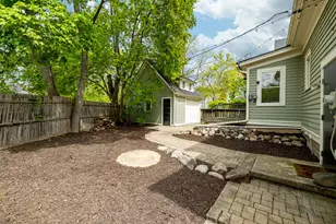 1607 S University Ave, Ann Arbor, MI 48104 - Photo 20