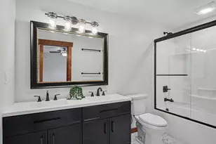 3476 Lindsey Ln, Zeeland, MI 49464 - Photo 18