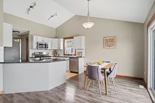 3476 Lindsey Ln, Zeeland, MI 49464 - Photo 8