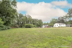 1019-1021 Elizabeth, Saugatuck, MI 49453 - Photo 4
