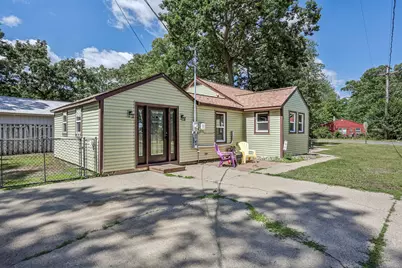 131 Vista Terrace, Muskegon, MI 49442 - Photo 2