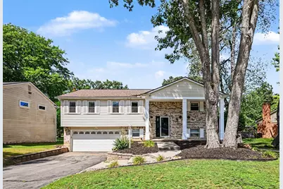 1560 Chanticlair Circle, Wixom, MI 48393 - Photo 2