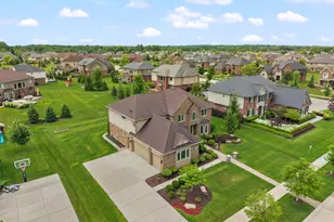 51847 Pierce Dr, Northville, MI 48167 - Photo 8