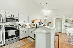 8658 S Jasonville Ct SE, Caledonia, MI 49316 - Photo 10