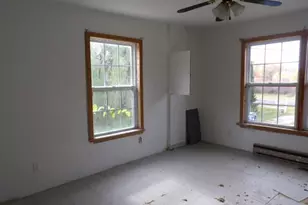 34637 76th St, Covert, MI 49043 - Photo 10