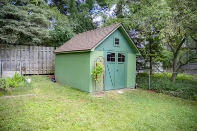 2104 S Circle Drive, Ann Arbor, MI 48103 - Photo 38