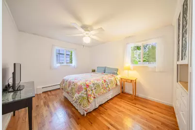 2104 S Circle Drive, Ann Arbor, MI 48103 - Photo 16